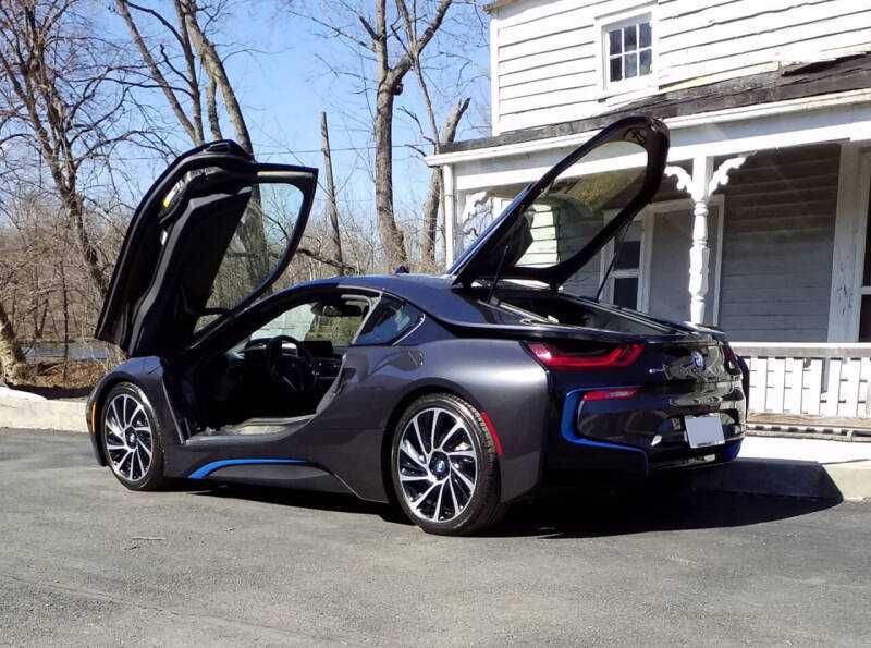 2015 BMW i8 Plug-in Hybrid