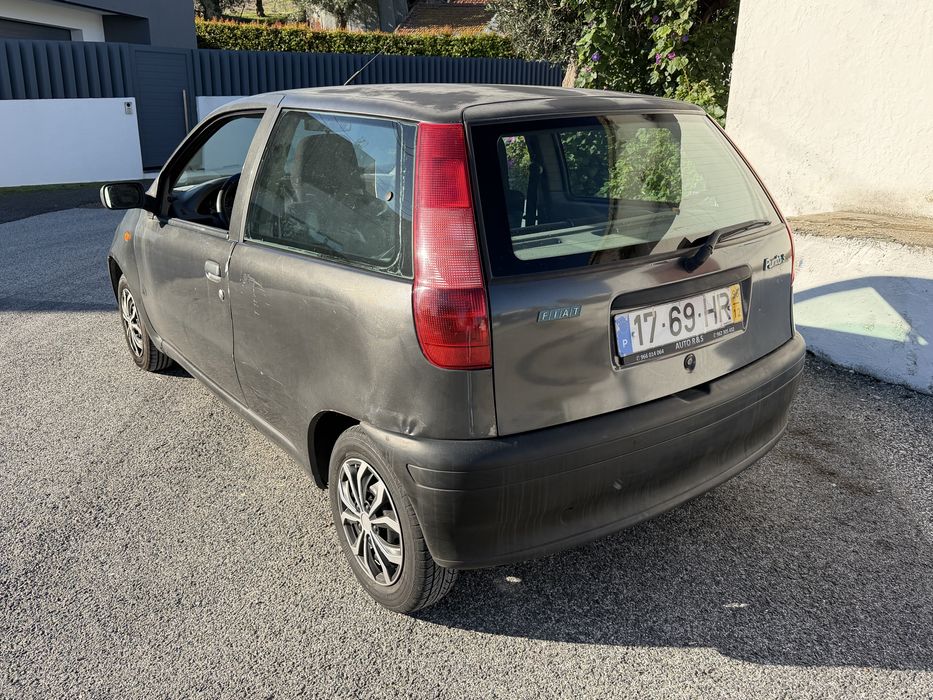 Fiat Punto a trabalhar64966019242243121