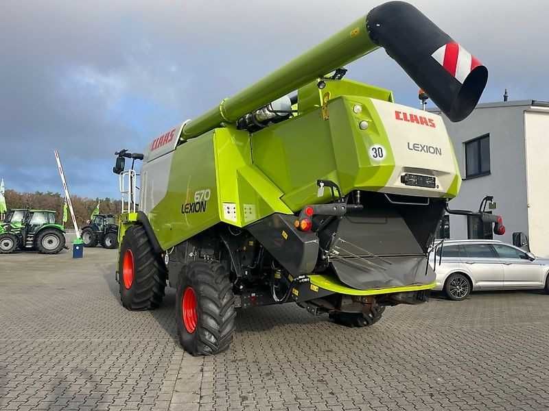 Комбайн KLAAS LEXION 670