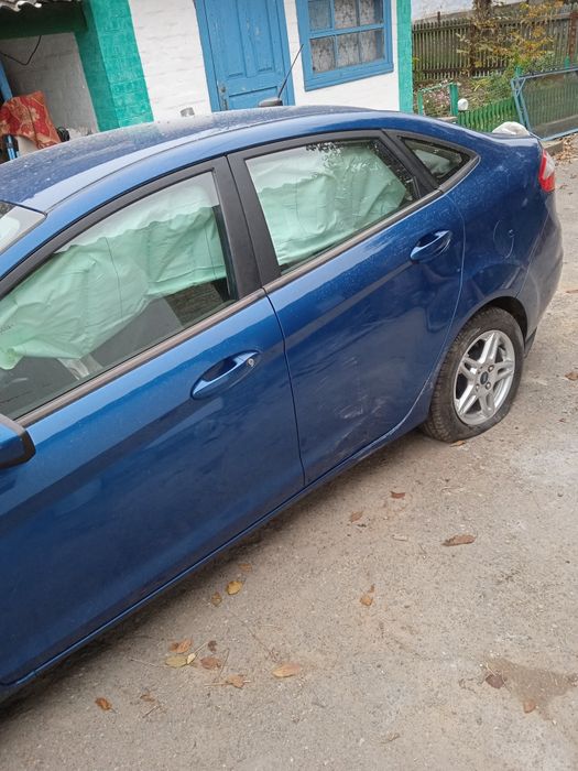 Продам авто Форд фієста