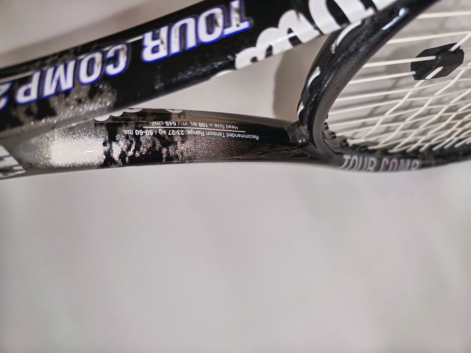 Rakieta tenisowa Wilson TOUR Comp 25