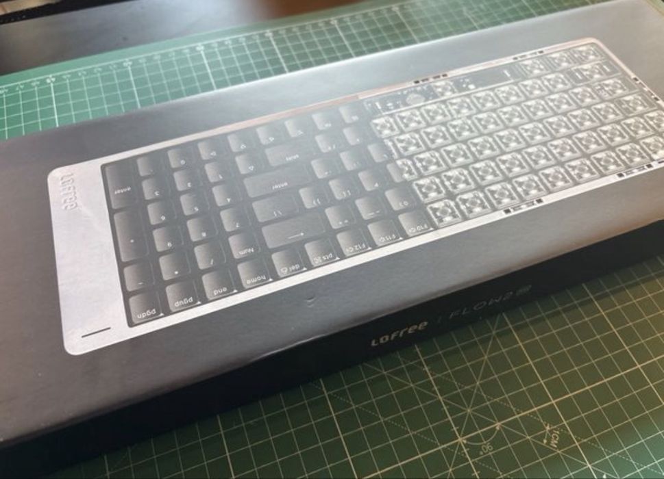 Teclado Lowfree Flow 2 - 100 teclas