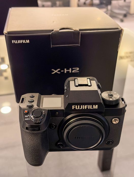 Máquina Fotográfica Fujifilm X-H2