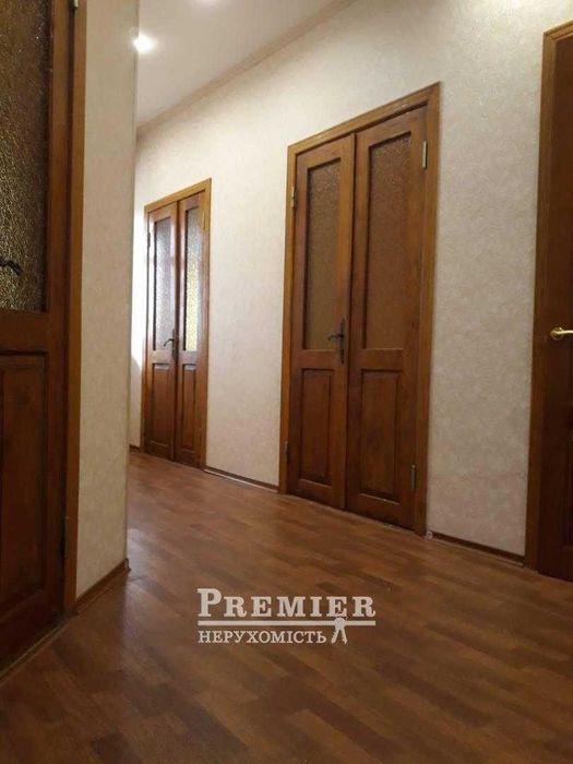 Ваш куточок спокою на Слободці – будинок з ремонтом і садом