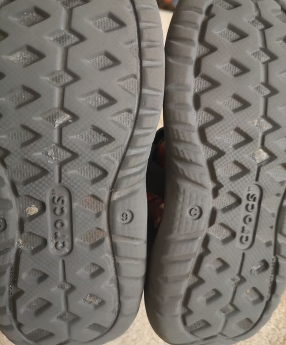 Sandały crocs 25