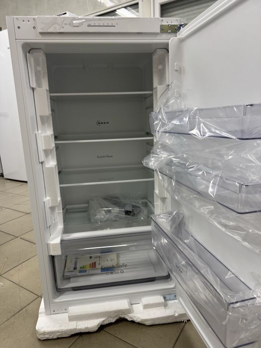 Вбудований холодильник siemens neff