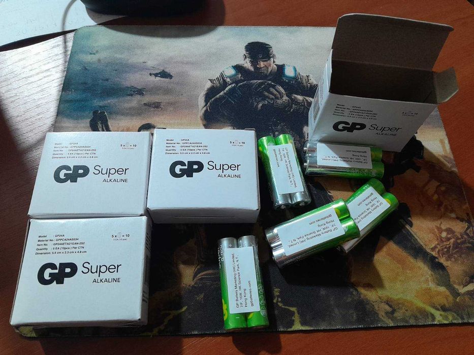 Флешка флеш карта для компьютера и телефона батарейки алкалиновые