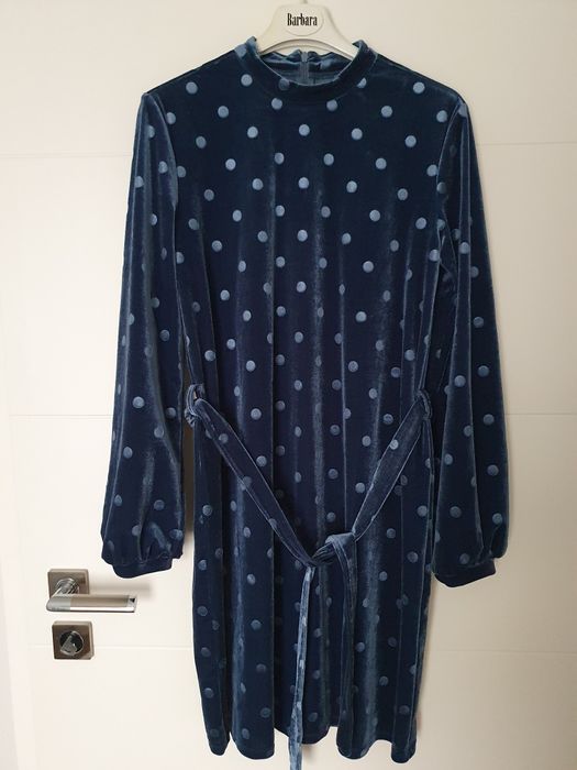 Nowa sukienka Mohito welurowa XS święta