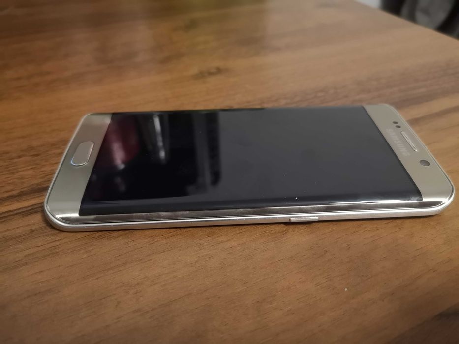 Samsung S6 Edge Gold stan idealny