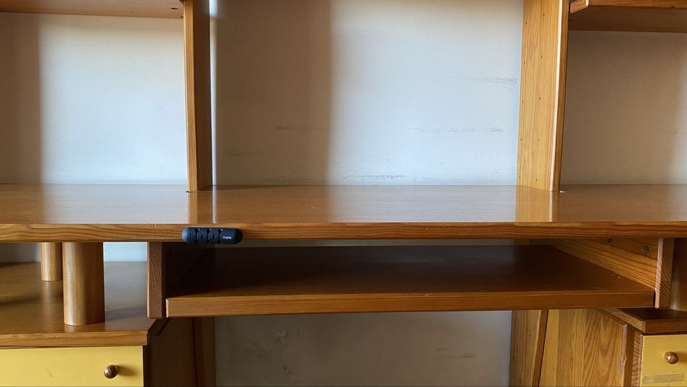 Mobilia em pinho - Quarto