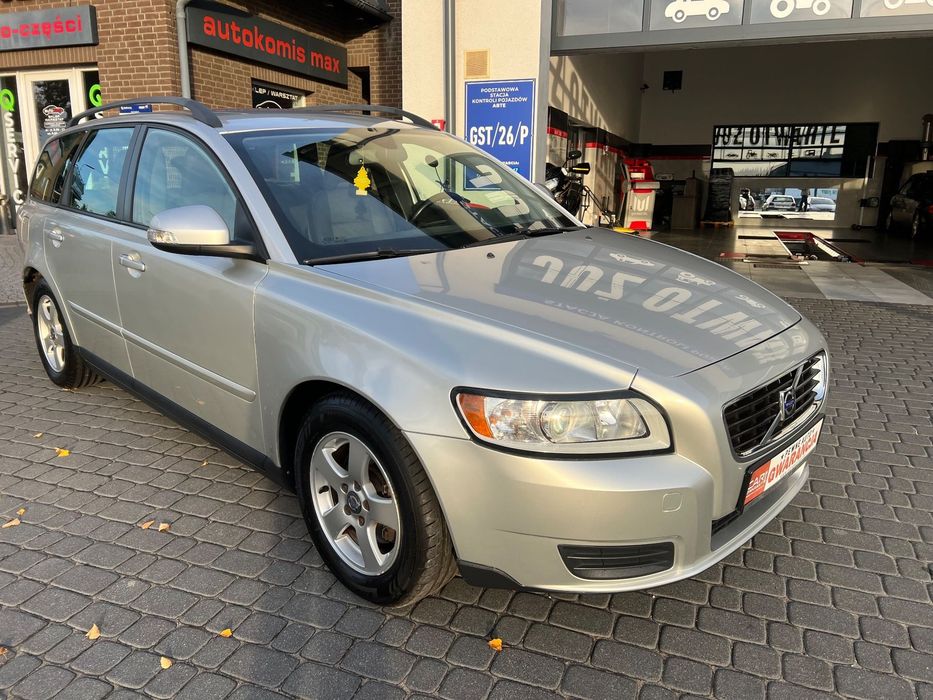 Volvo V50