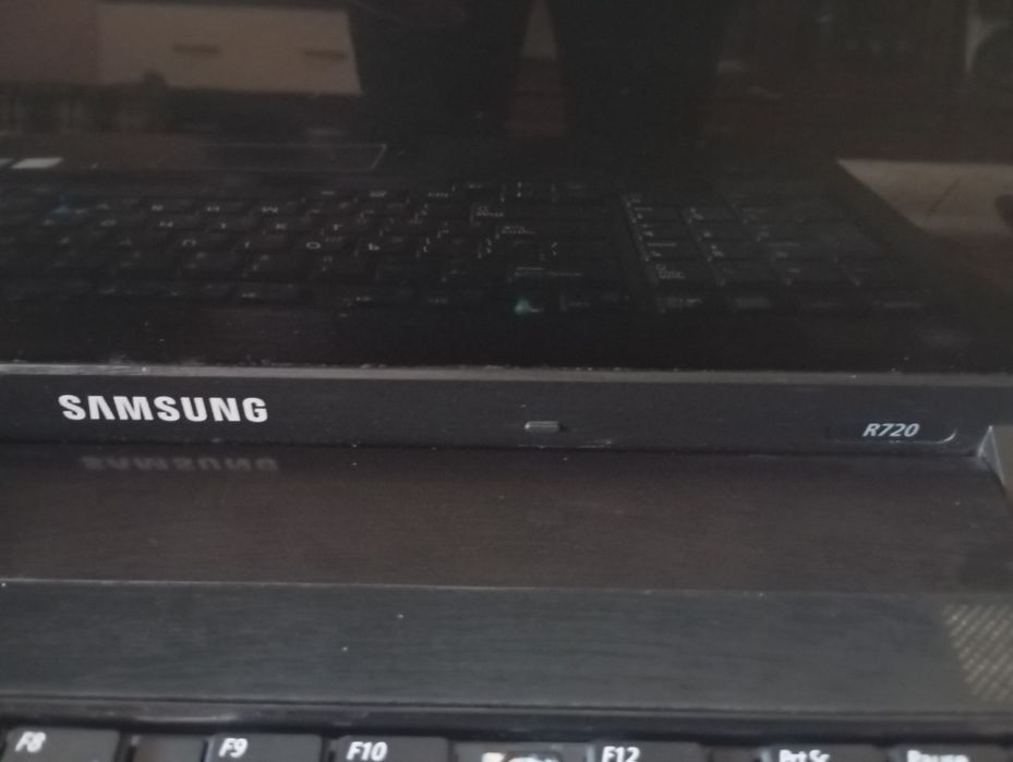 Ноутбуки Самсунг на детали !!за два 600грн цена договорная