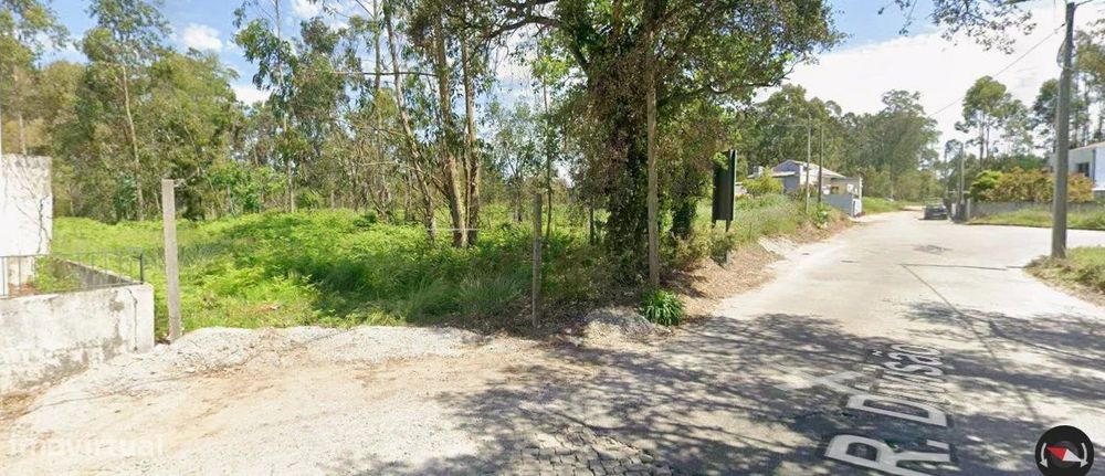 Terreno em São Félix da Marinha: 1290 m² com Cerca