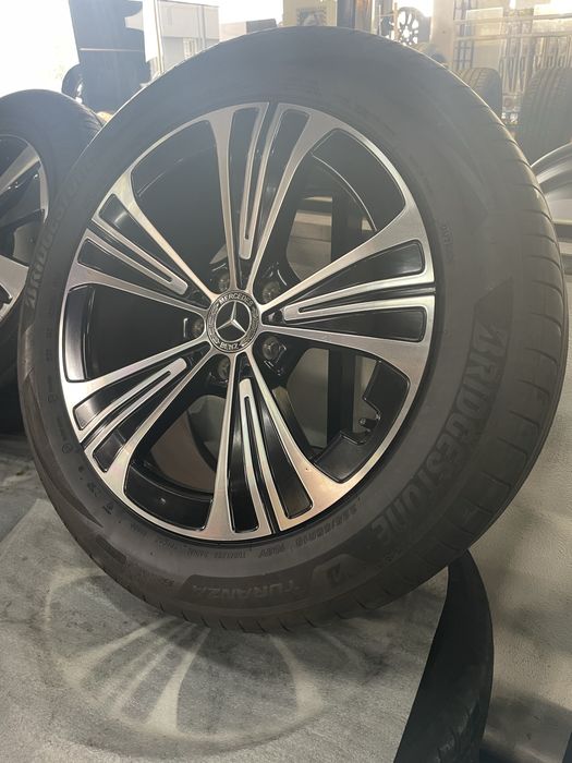 Pack jantes e pneus usados 18 Originais Mercedes Vito