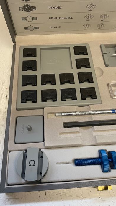 Caixa de acessórios Tool box omega