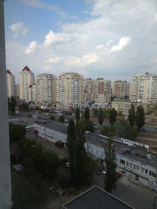 Без комісії метро Мінська Оболонь Однокімнатна Івасюка 27а