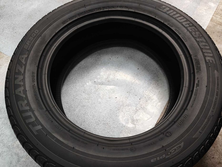 Шини r17 235 55 103V літо Bridgestone Bridgestone Turanza ER300