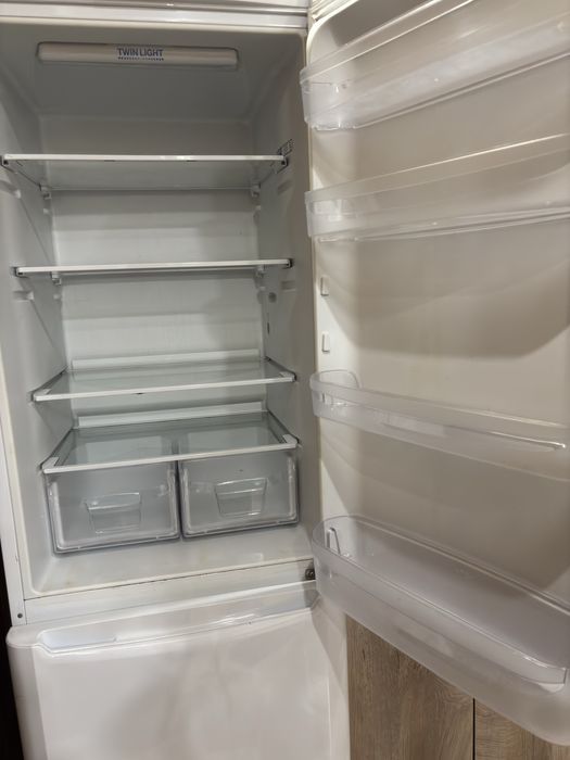 Frigorido para conserto  ou para peças