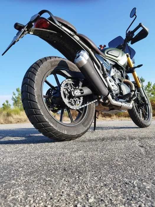 Triumph Scrambler 400X