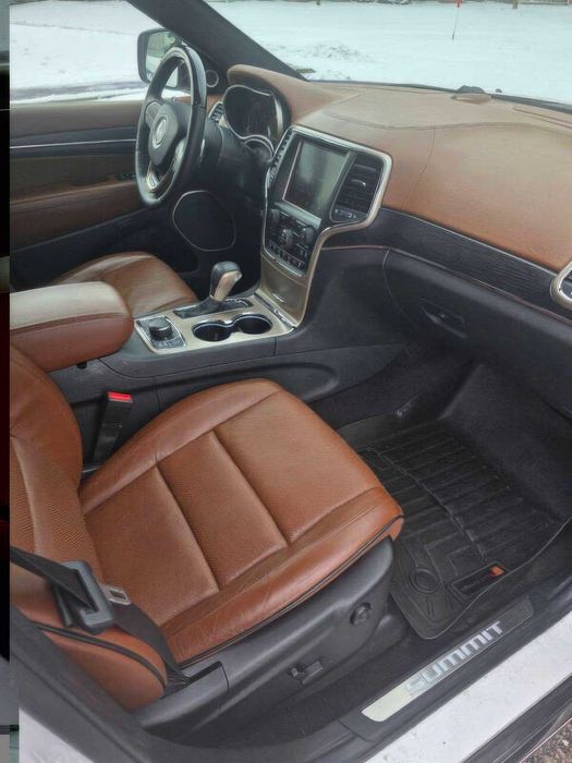 Jeep Grand Cherokee      2017