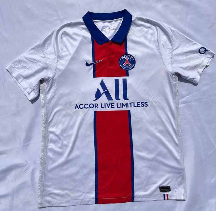 Paris Saint-Germain 2020/2021 #7 Mbappé Football Shirt Nike Size L