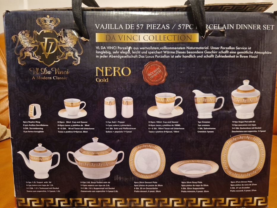 Porcelanowy  zestaw  obiadowy   a'la Versace - 57 elementów
