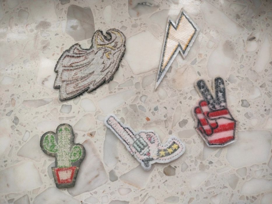 Naszywki / Łaty w stylu Amerykańskim z motywem przewodnim tego kraju.