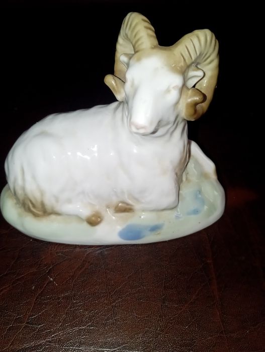 Порцелянові фігурки