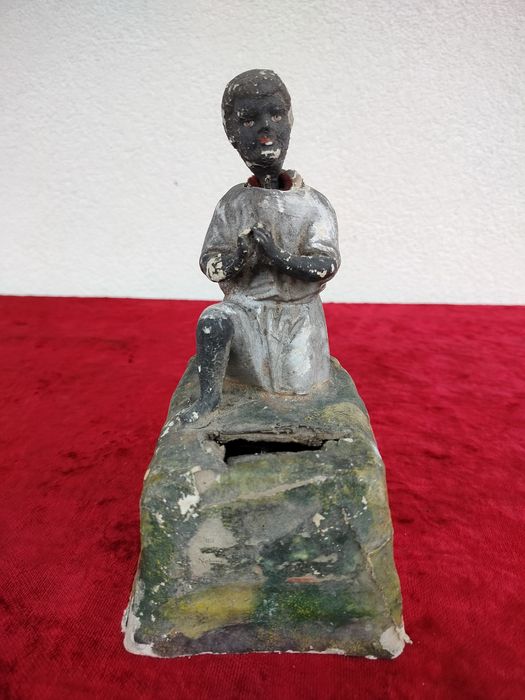 Stara przedwojenna skarbonka koscielna murzynek kiwajacy główka