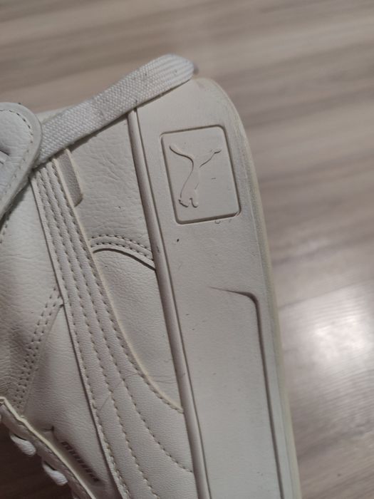 Ботінки фірми puma