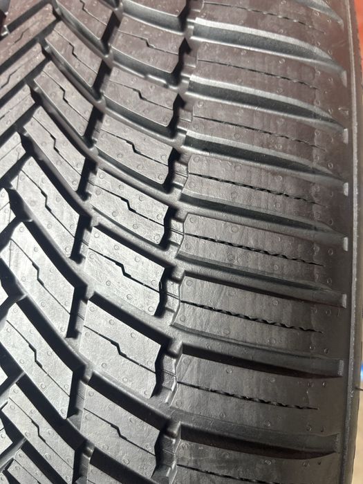 245/40/19 R19 Continental WeatherControl A005 всесезонна 1 шт