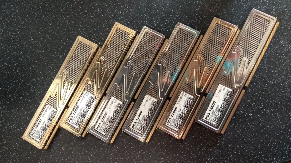 Идеальное Ocz  золотой серия 2gb 12800/1600 mhz ddr3 cl8