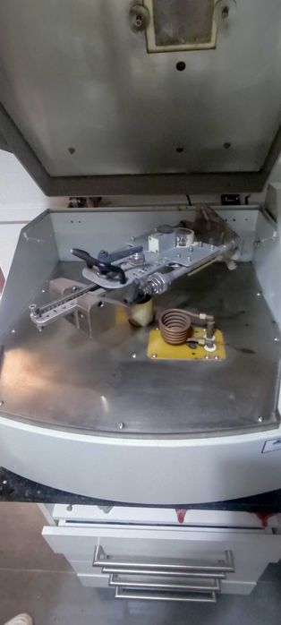 Prótese Dentária. Centrífuga de Indução como nova