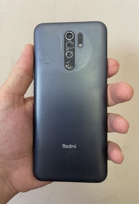 Мобильный телефон Xiaomi Redmi 9 под ремонт или на запчасти