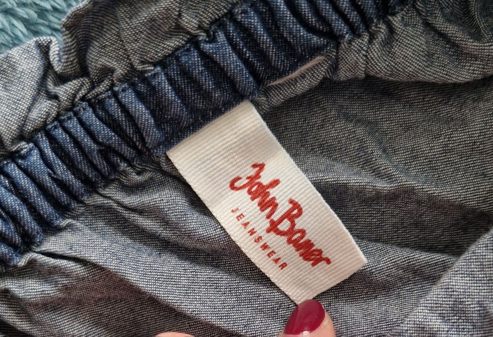 Długa sukienka hiszpanka z falbanami jeansowa