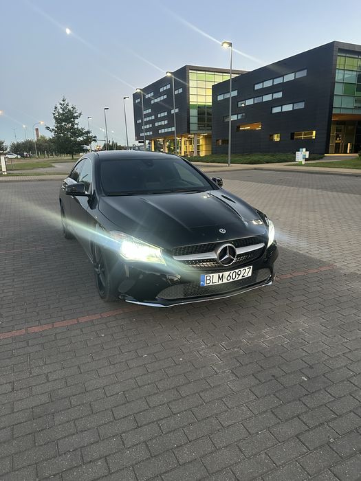 Mercedes CLA  250. 4-Matic  2018r PANORAMA