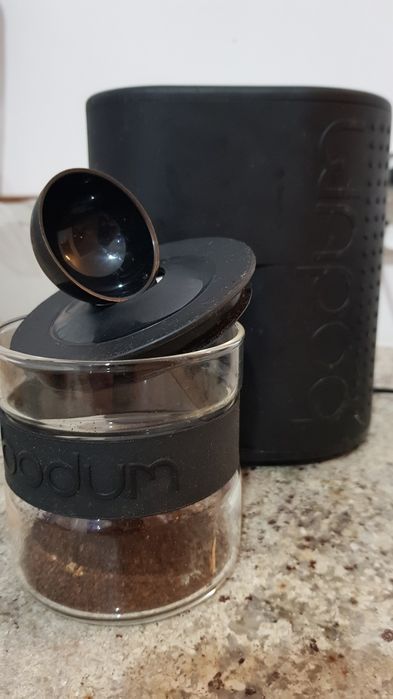 Młynek elektryczny do kawy  Żarnowy Bodum