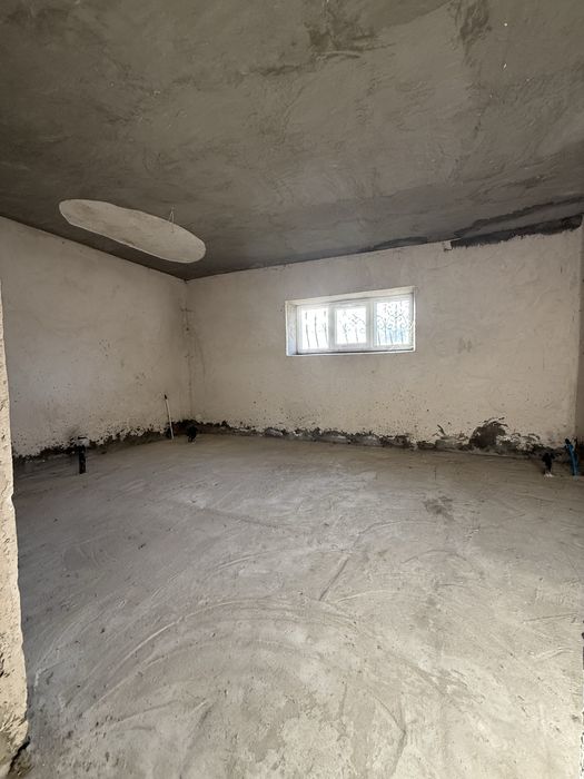 Продаж будинку с. Лоєва Надвірнянський р-н