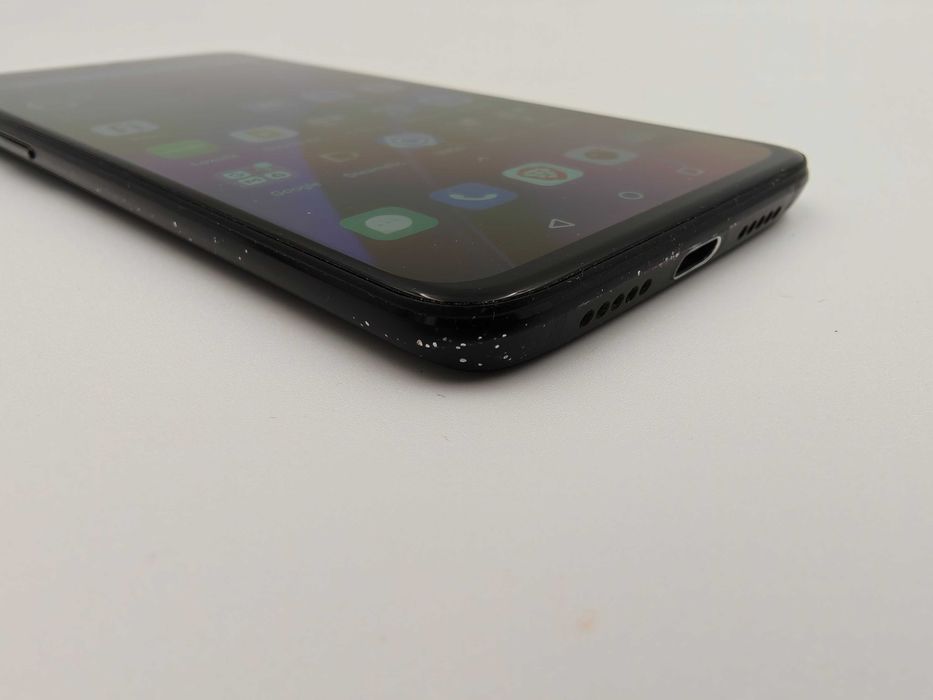 OnePlus 6T Midnight Black 8/128 + słuchawki OnePlus Bullets Wireless