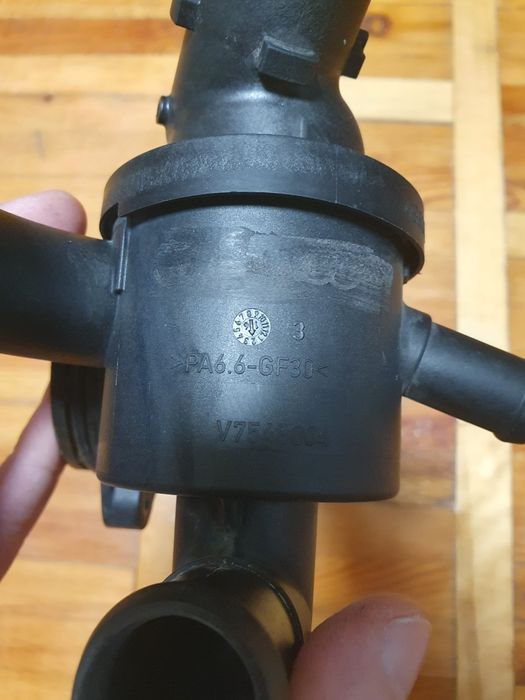 Термостат Skoda Octavia A5 1.6 дизель, робочий