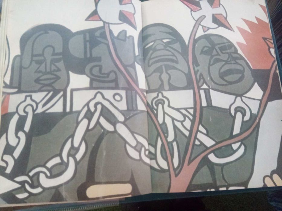 Livro raro - Imagens de uma Revolução