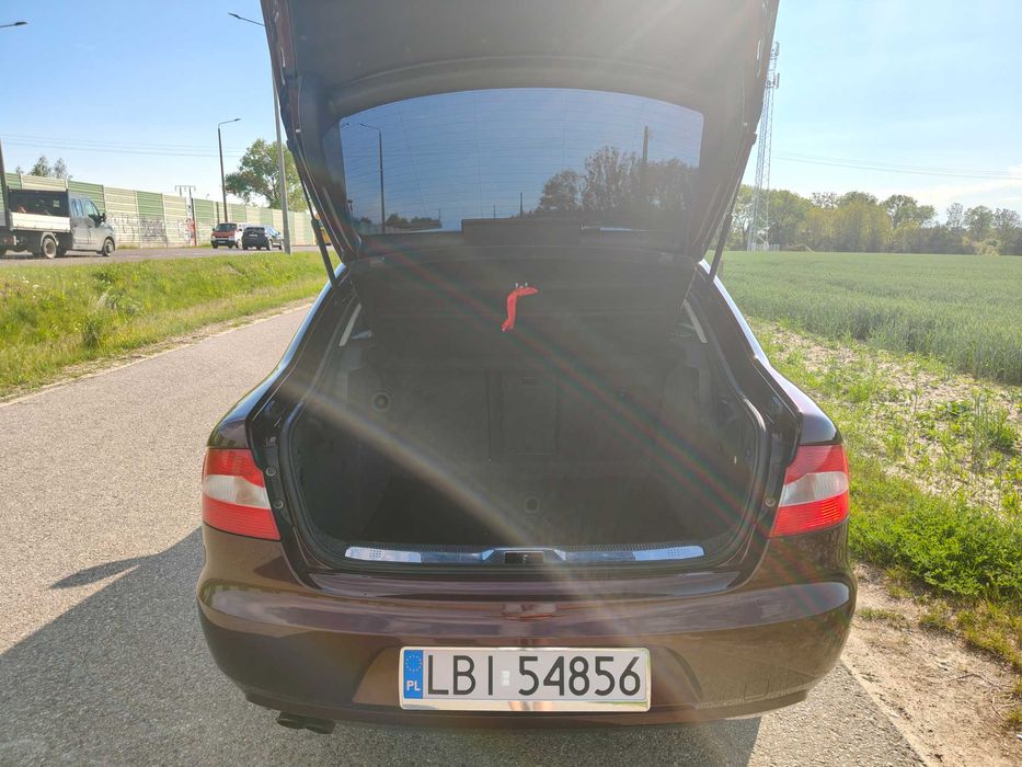 Sprzedam Skodę SuperB z 2009r.