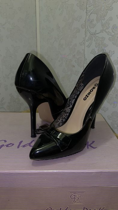 Туфли женские лаковые