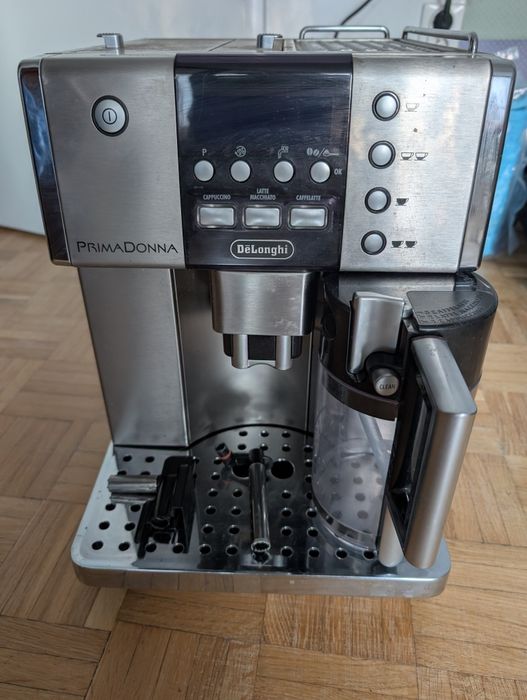 Ekspres DeLonghi Primadonna