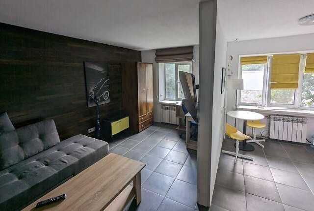 Продаж 1к квартири Горіхуватський шлях вул. / Родимцева вул. 3а