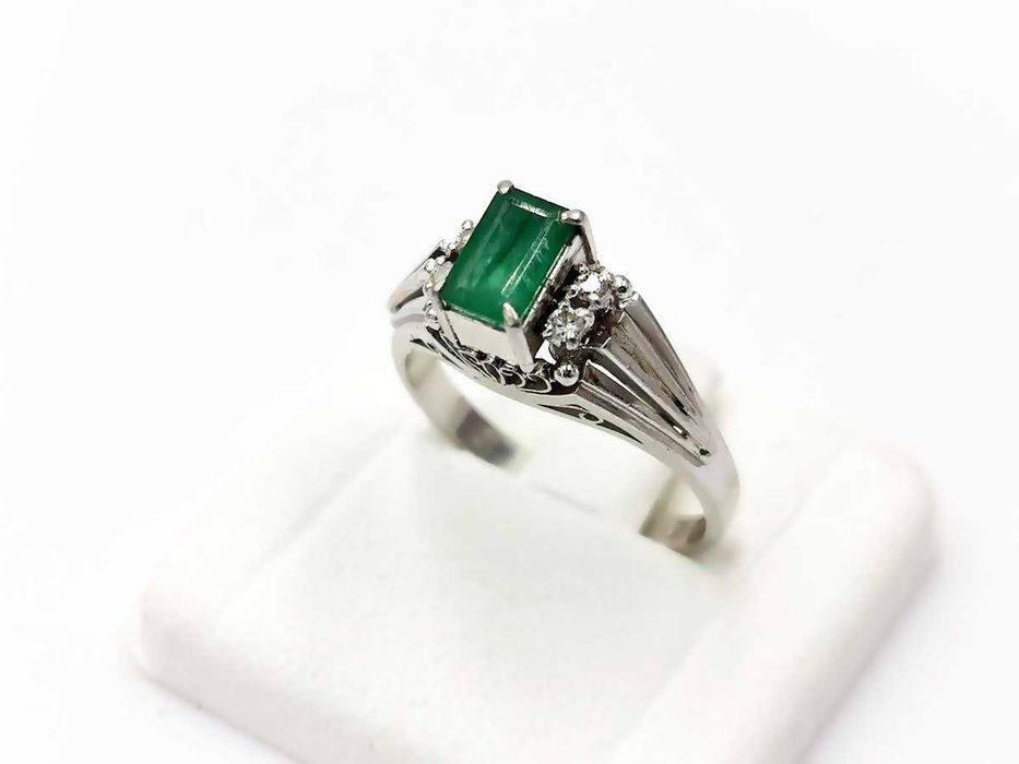 pierścionek platyna 900 szmaragd diamenty brylanty 5,09 g certyfikat