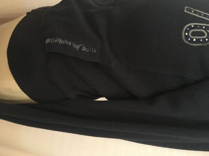 Blusão / Casaco da marca Bershka com brilhantes nas Costas