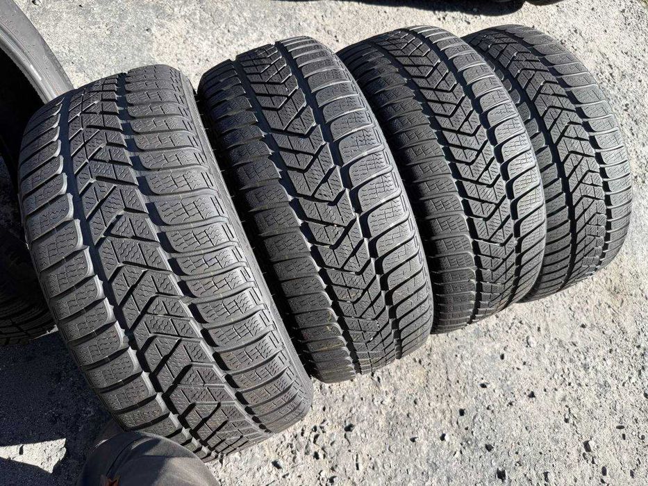 Шини зима 225/40/R18 Pirelli Winter Sottozero 3