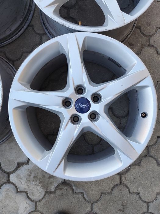 Felgi Alufelgi Ford R18 5x108 orginał