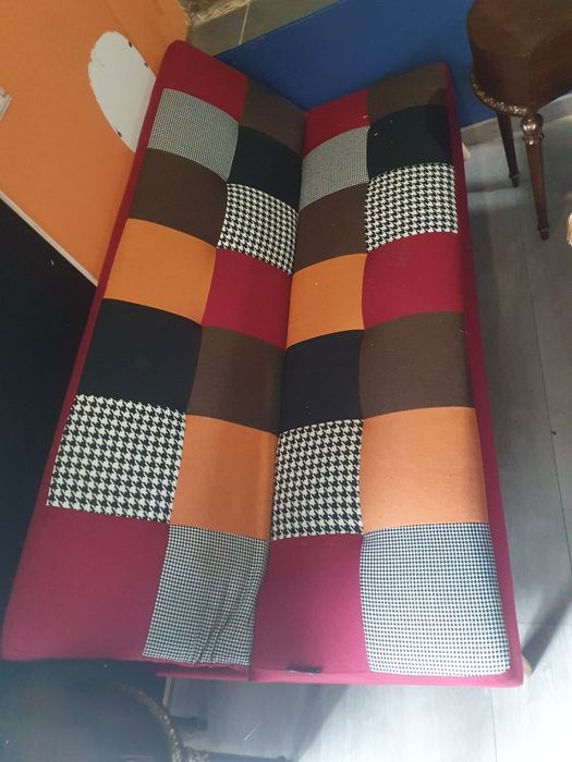 Lote de eletrodomésticos e mobília